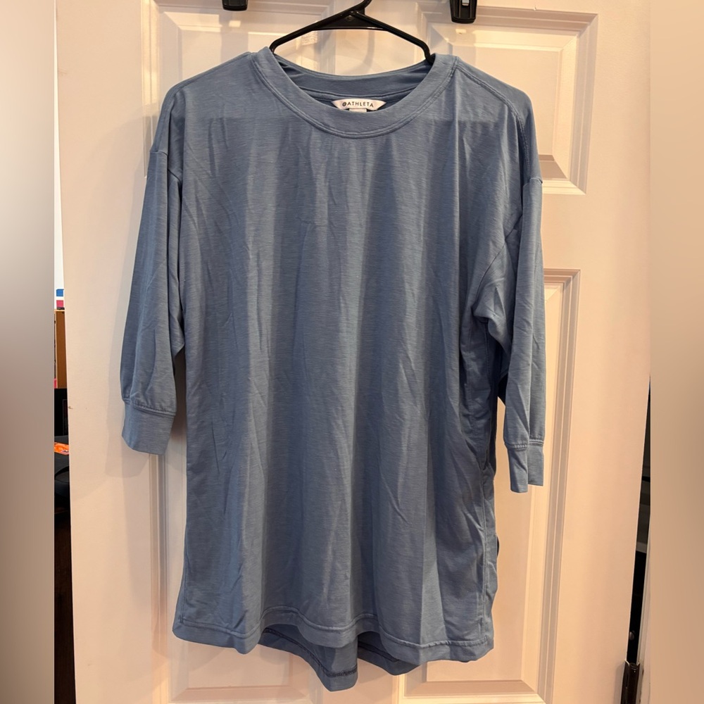 Athleta Women's Long Sleeve Tee in Dusty Blue